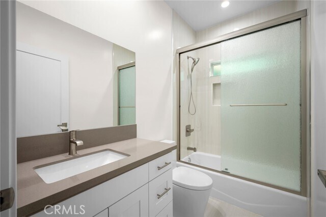 Building Photo - 9947 Covello St