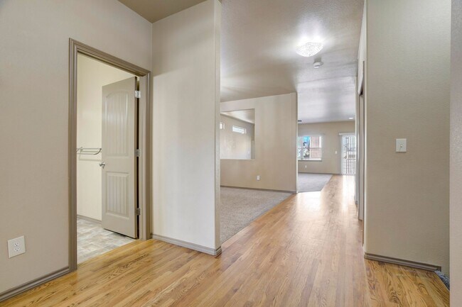 Building Photo - Ranch Style 4 Bedroom Home in Cordera...sh...