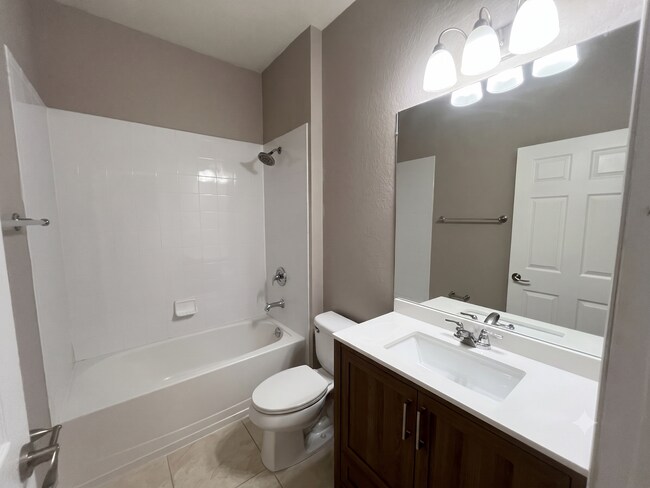 Building Photo - 13244 Strode Ln
