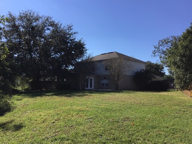 Building Photo - 14616 Old Forest Ct