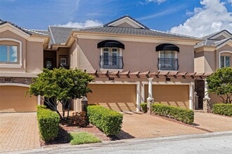 Building Photo - 618 Saxony Blvd