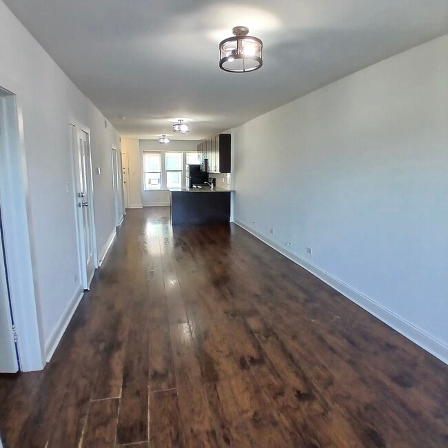 Building Photo - 4876 W Armitage Ave