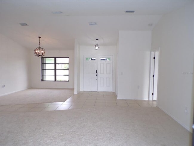 Building Photo - 2437 Greenland Ct