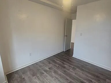 Building Photo - 11720 Edgewater Dr