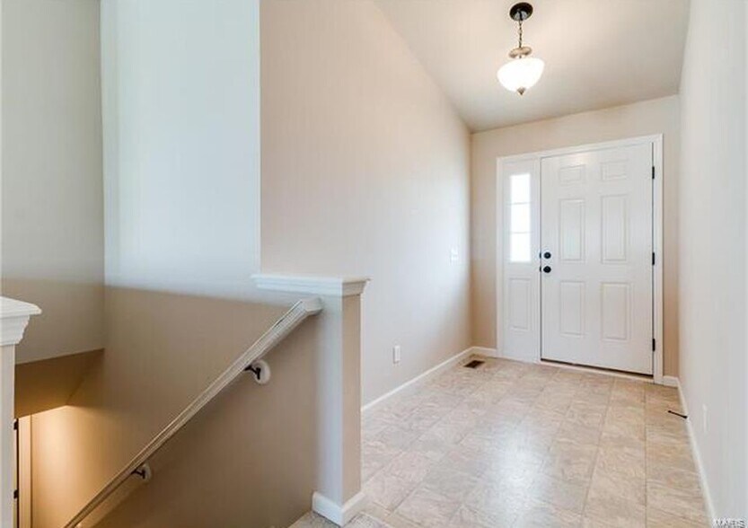 Building Photo - 428 Ramblewood Way