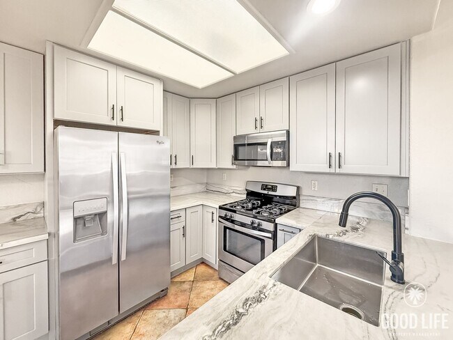 Building Photo - Charming 3-Bedroom Home in Desirable Vista Location