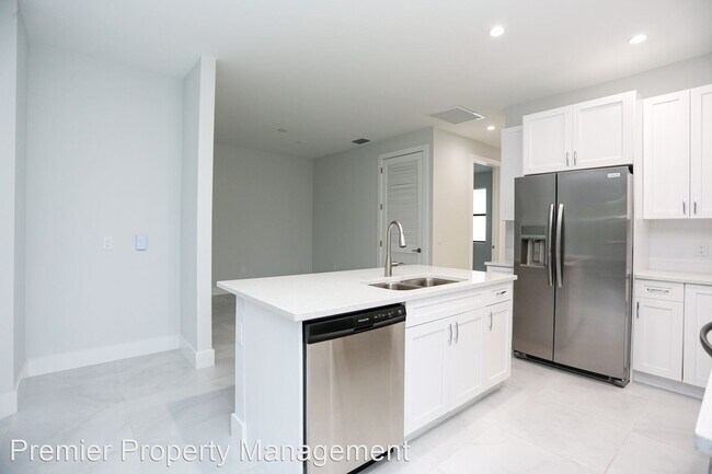 Building Photo - 3 br, 2 bath House - 3010 - 3060 Thomasson...
