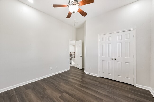 Building Photo - 2315 Bending Spring Dr