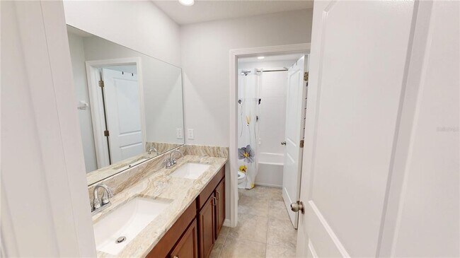 Building Photo - 17034 Yellow Pine St