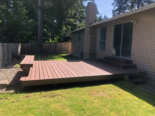 Building Photo - 3Bd/2Ba Bellevue House