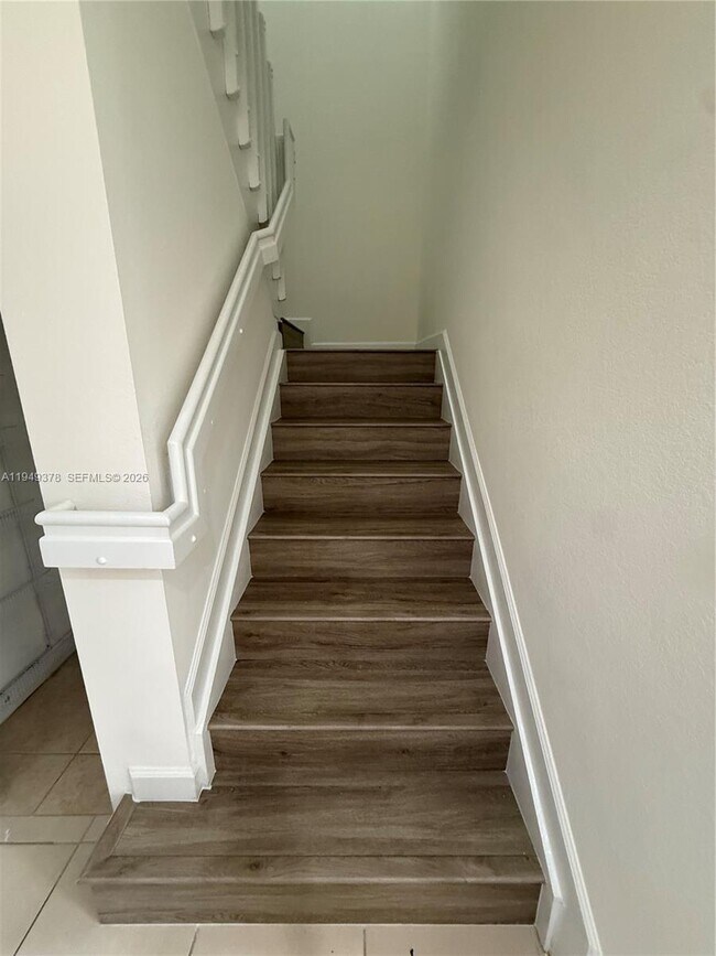 Building Photo - 7412 NW 108th Path