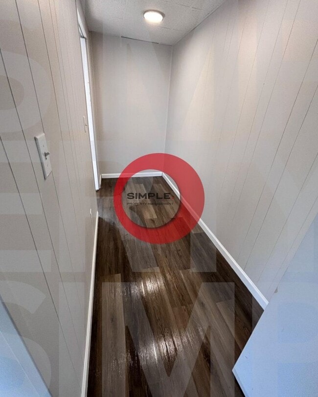 Building Photo - 620 Willow St