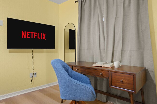 Building Photo - 11950 117th St N