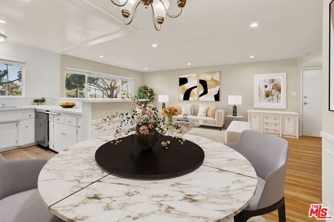 Building Photo - 433 Ocean Ave