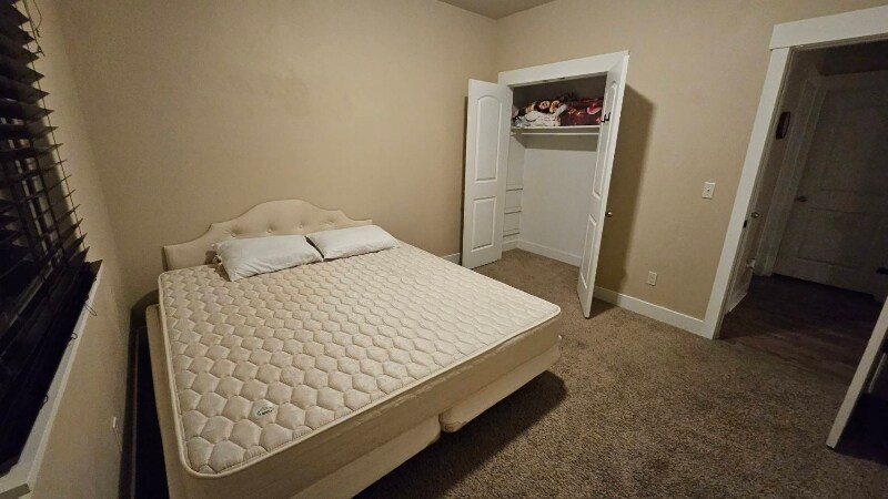 Building Photo - 1676 S 500 W St