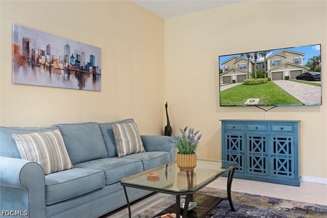 Building Photo - 3210 Cottonwood Bend