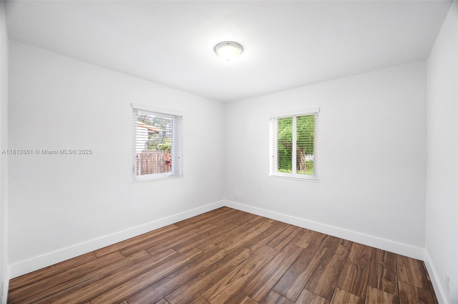 Building Photo - 5775 SW 28th St