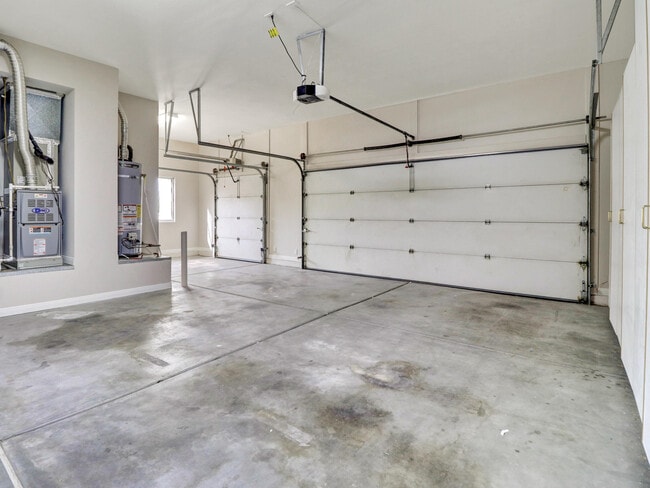 Building Photo - 38574 Clear Sky Way