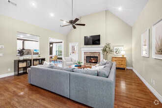 Building Photo - 2351 N Hosta Dr