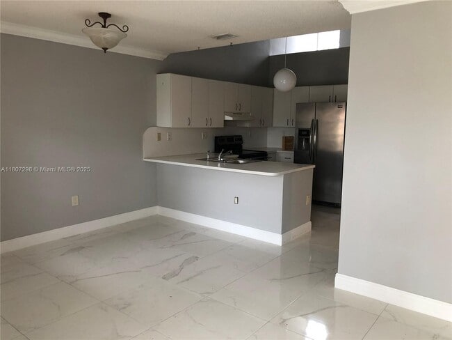 Primary Photo - 3834 SW 153rd Pl