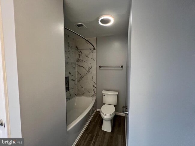 Building Photo - 10108 Oklahoma Ct