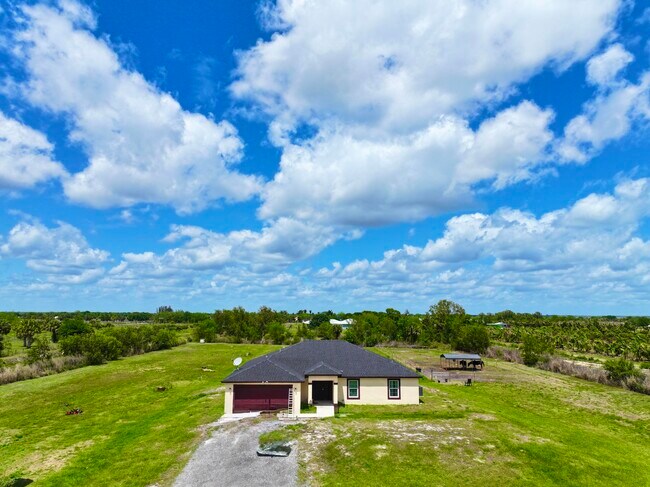 Building Photo - 20365 Marie Ct