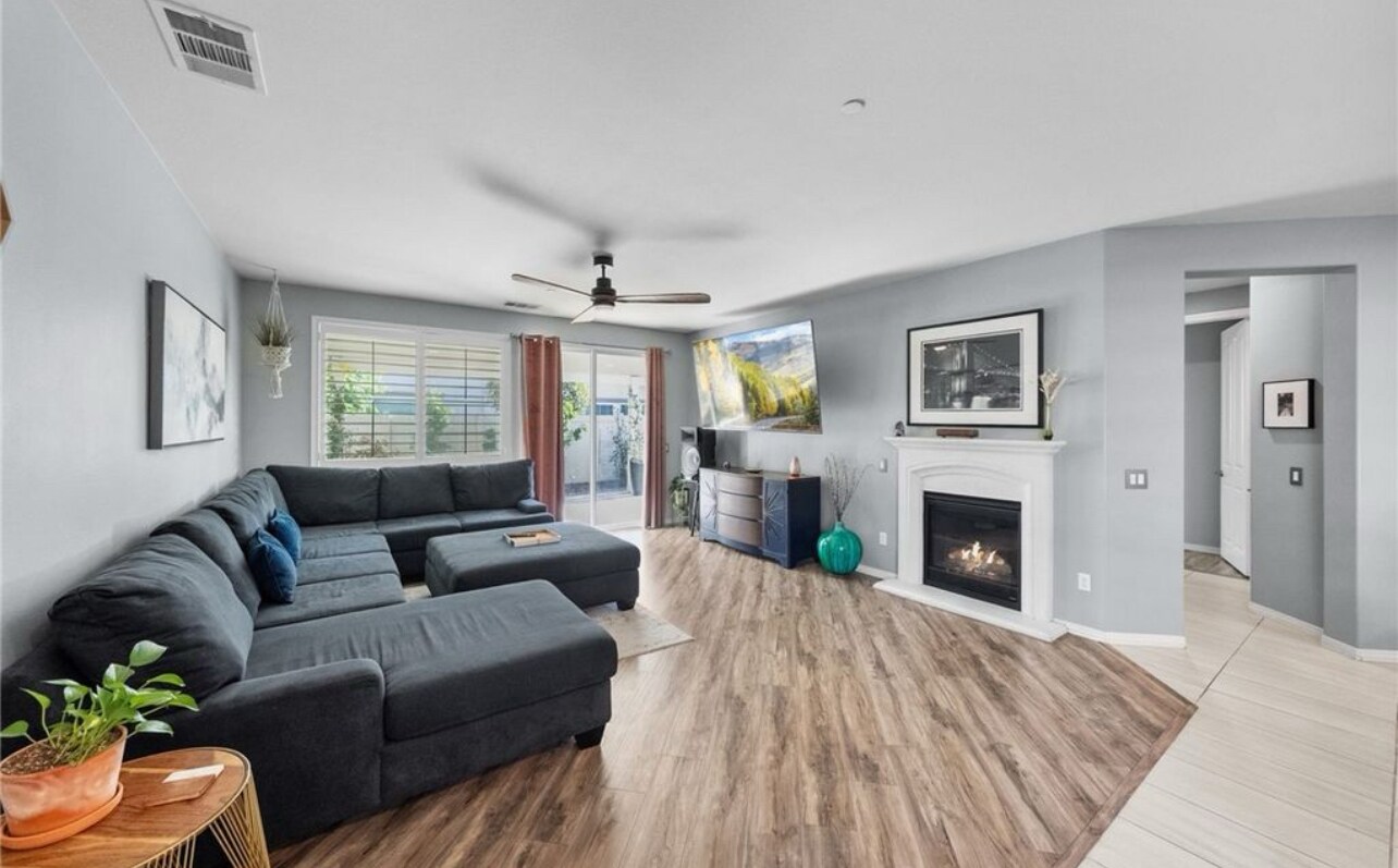 Building Photo - 4040 Quartzite Ln