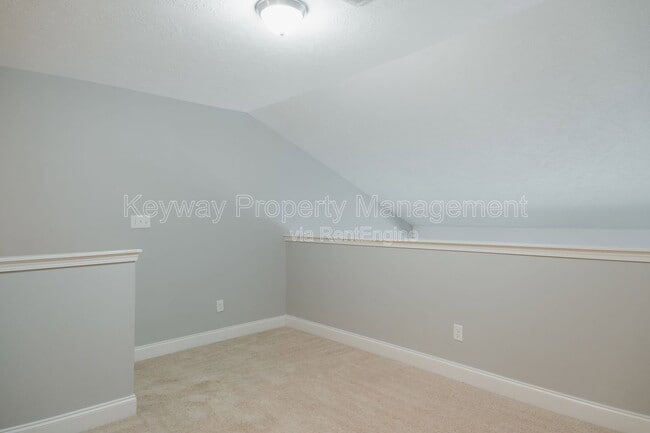 Building Photo - 1011 Coveside Trl