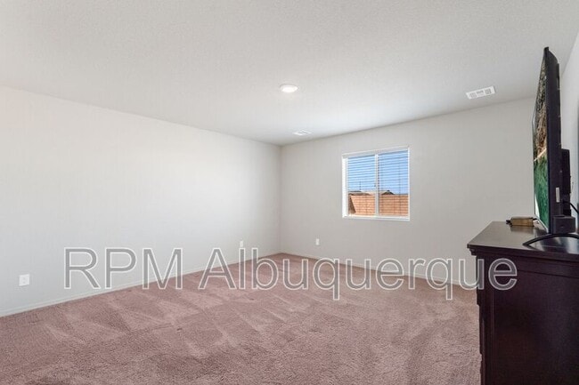 Building Photo - 3884 Hernandez St SW