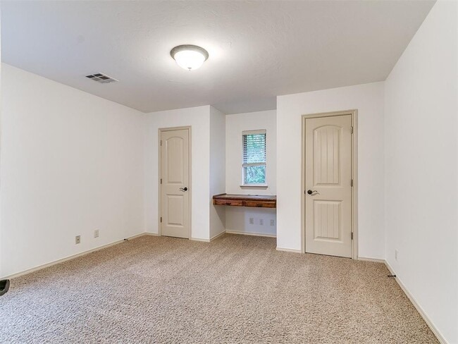 Building Photo - 805 NW 193rd St