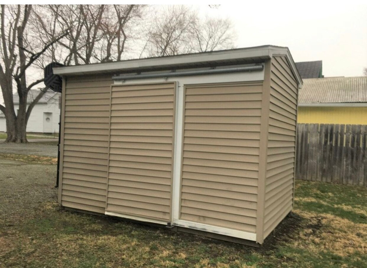 Building Photo - 381 Alena St