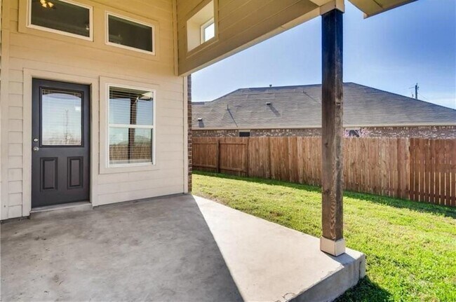 Building Photo - 117 Mollie Dr