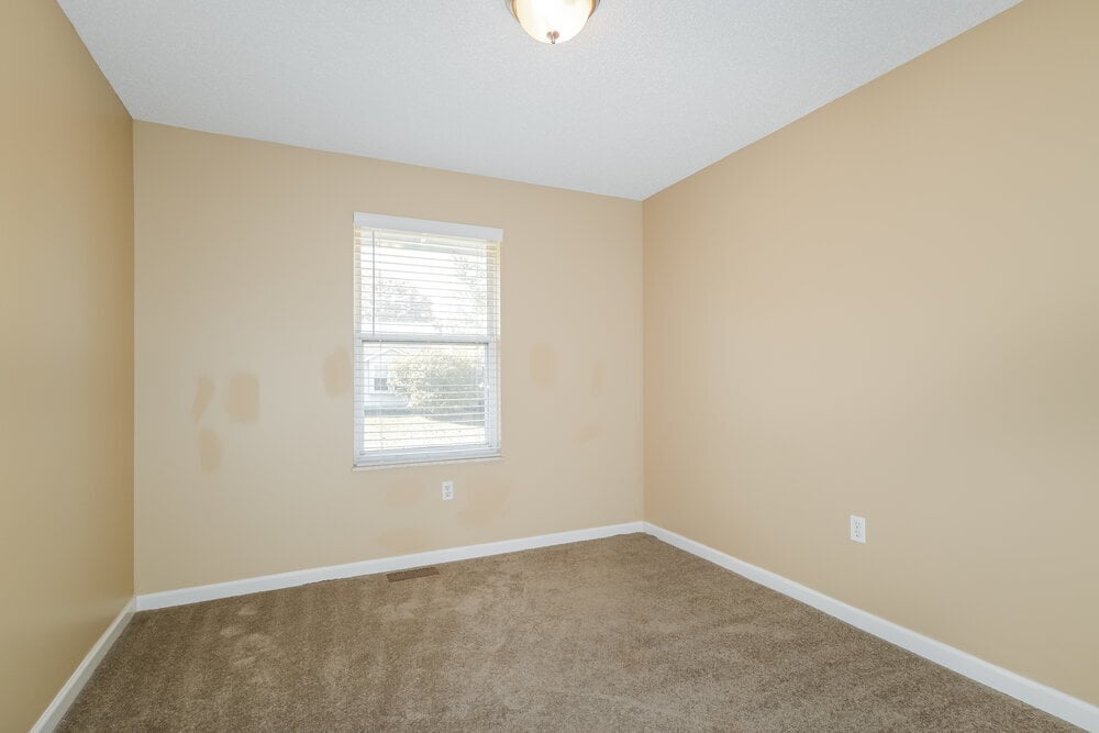 Building Photo - 1233 Colby Dr