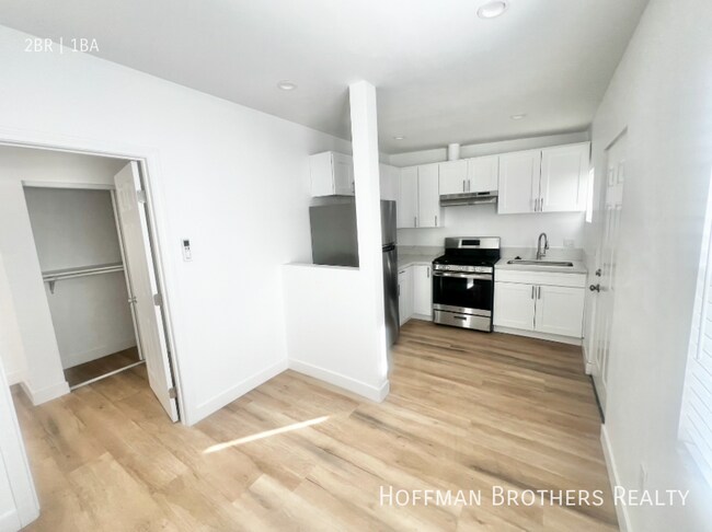 Primary Photo - 1511 12th Ave