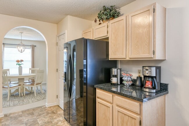 Building Photo - Peaceful Pond-Front Retreat | Family-Frien...