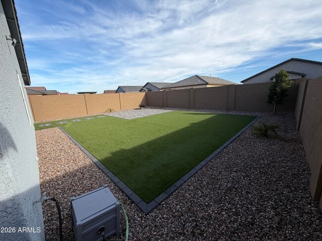 Building Photo - 4605 E Danta St