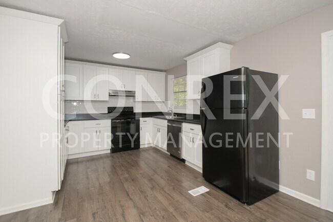 Building Photo - 704 Danton Ln