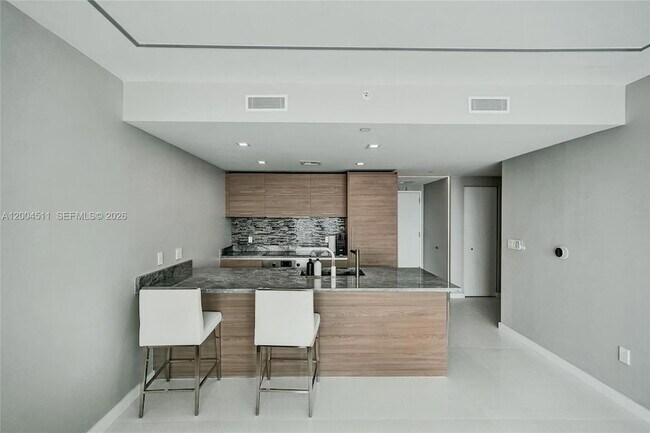 Building Photo - 1300 S Miami Ave