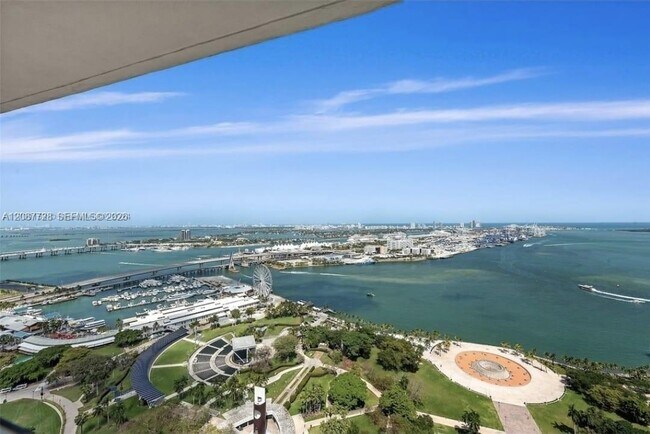 Building Photo - 50 Biscayne Blvd