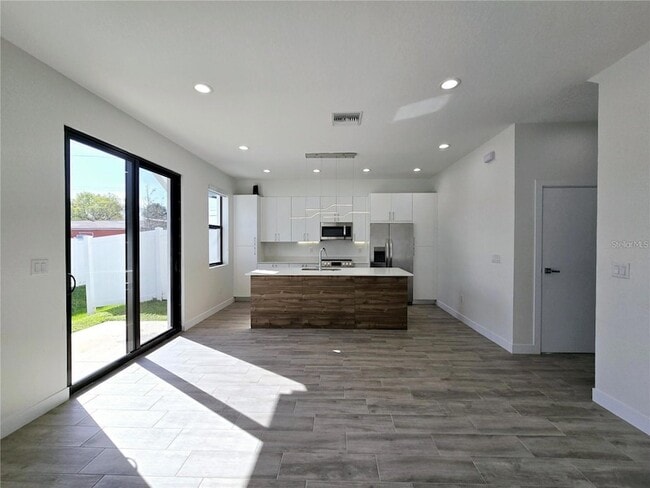 Building Photo - 7519 Gesualdo Ct