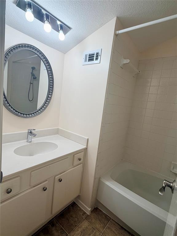 Building Photo - 11606 Birchbark Trail