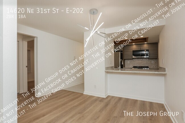 Building Photo - 14620 NE 31st St