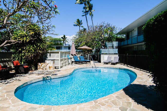 Building Photo - 3810 Leahi Ave