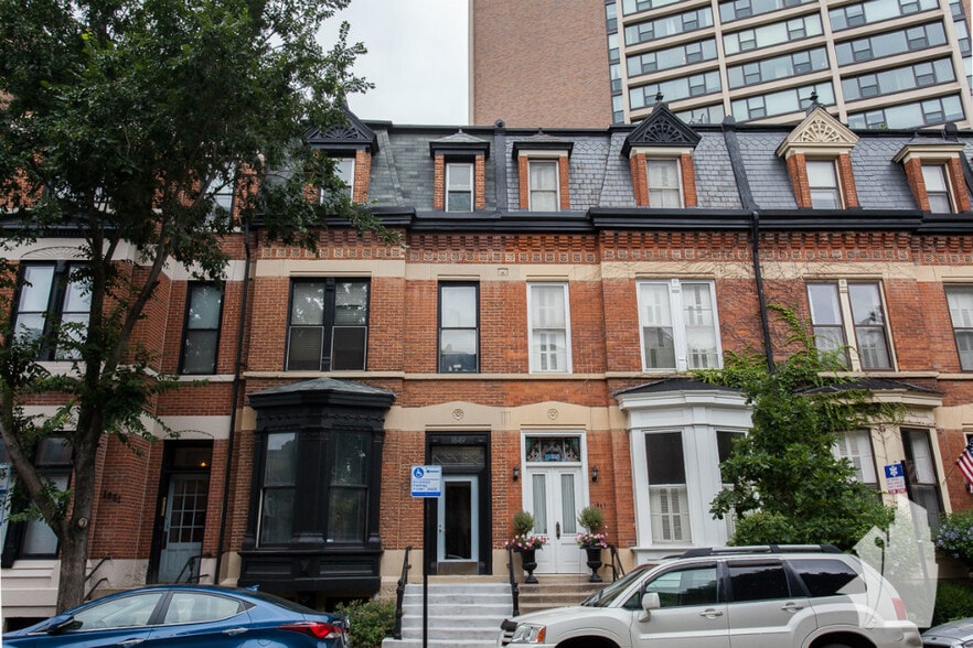 Primary Photo - 1849 N Lincoln Ave