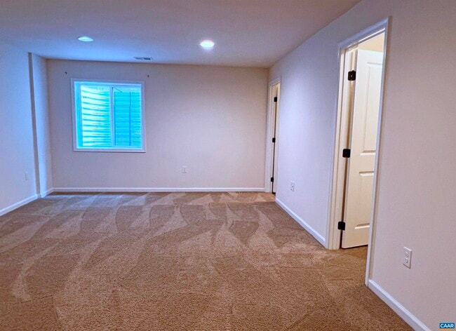 Building Photo - 2056 BethPage Ct