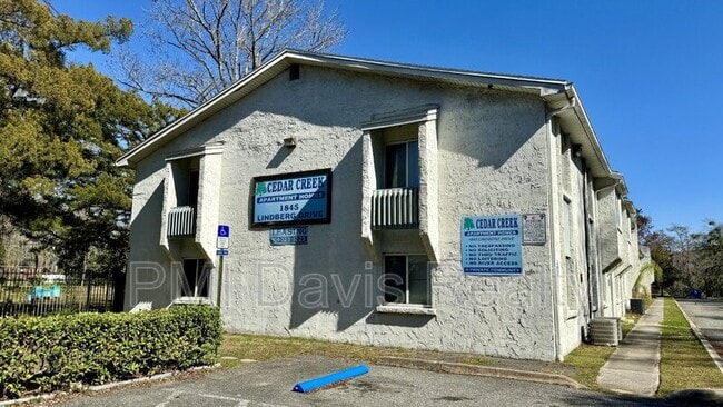 Primary Photo - 1845 Lindberg Dr