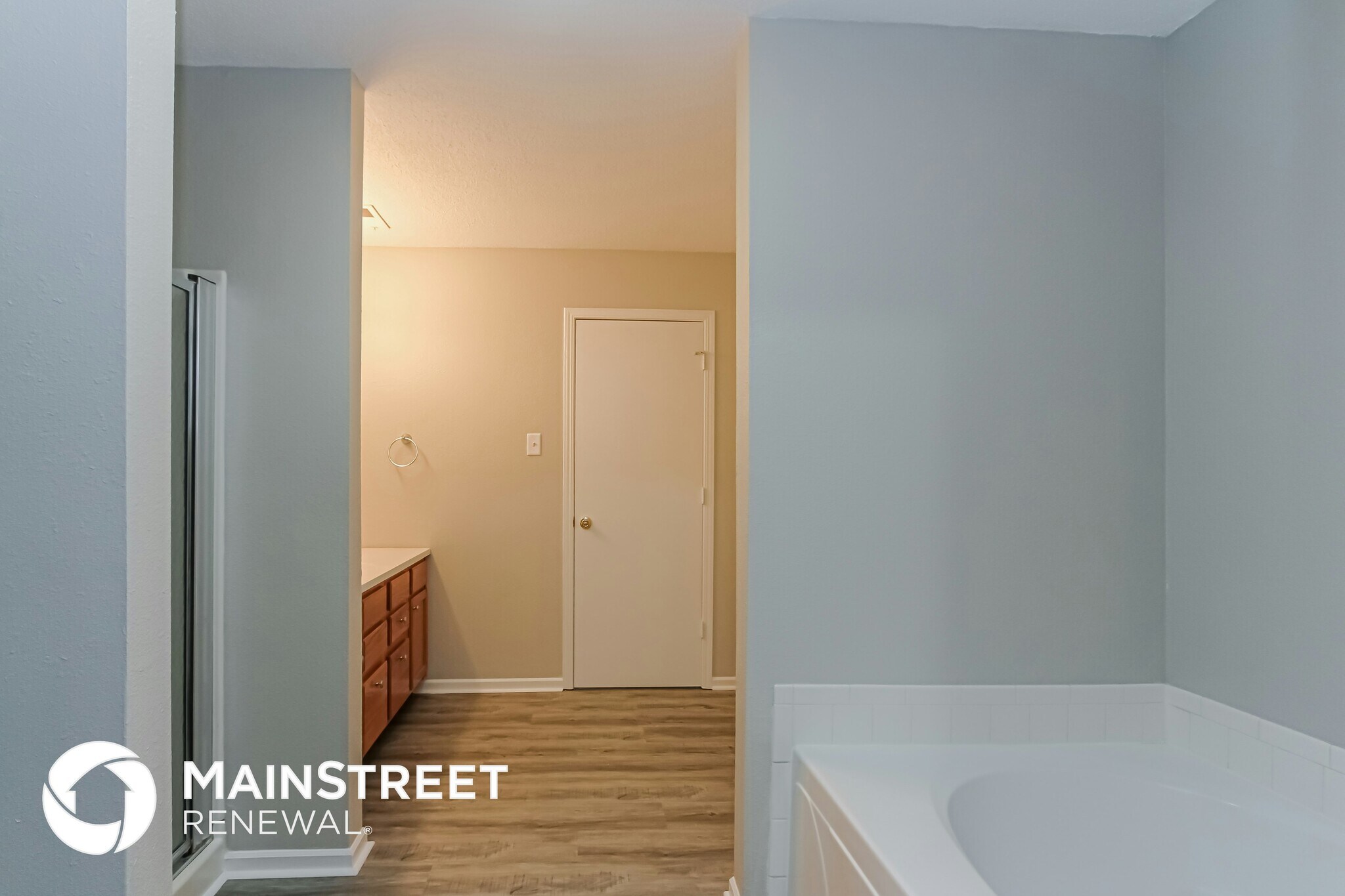 Building Photo - 6879 Merritt Ridge Way