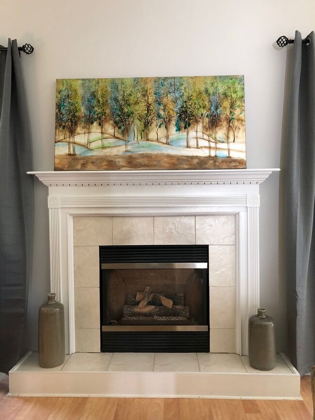 Building Photo - Rochester Executive Home