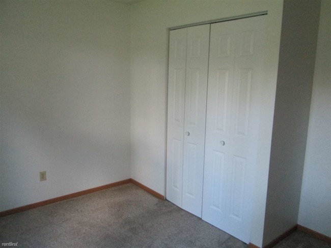 Building Photo - 2 br, 1 bath Apartment - 525 Oxford St