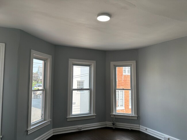 Building Photo - 13-15 Cleveland Avenue